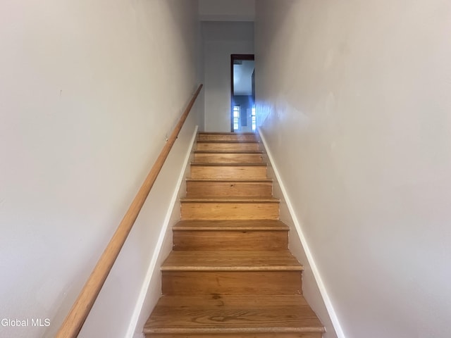 4 Warwick Ave, Colonie, NY 12205 - photo 37
