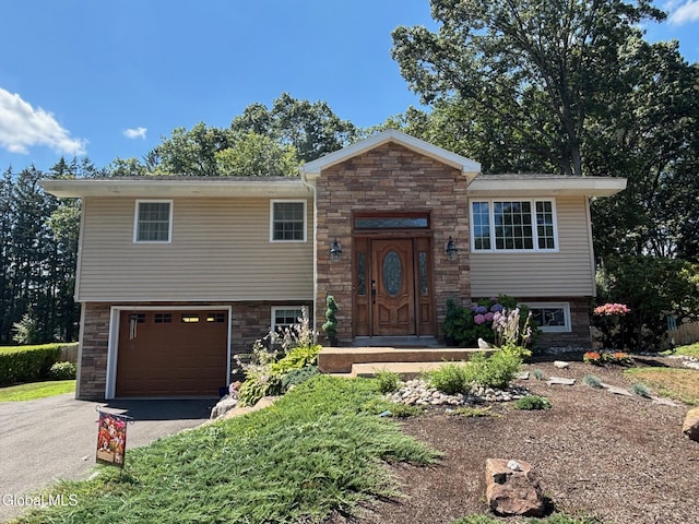 1037 Timothy Ln, Niskayuna, NY 12309 - photo 2
