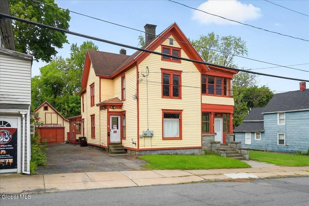 44 Forest St, Gloversville, NY 12078 - photo 1