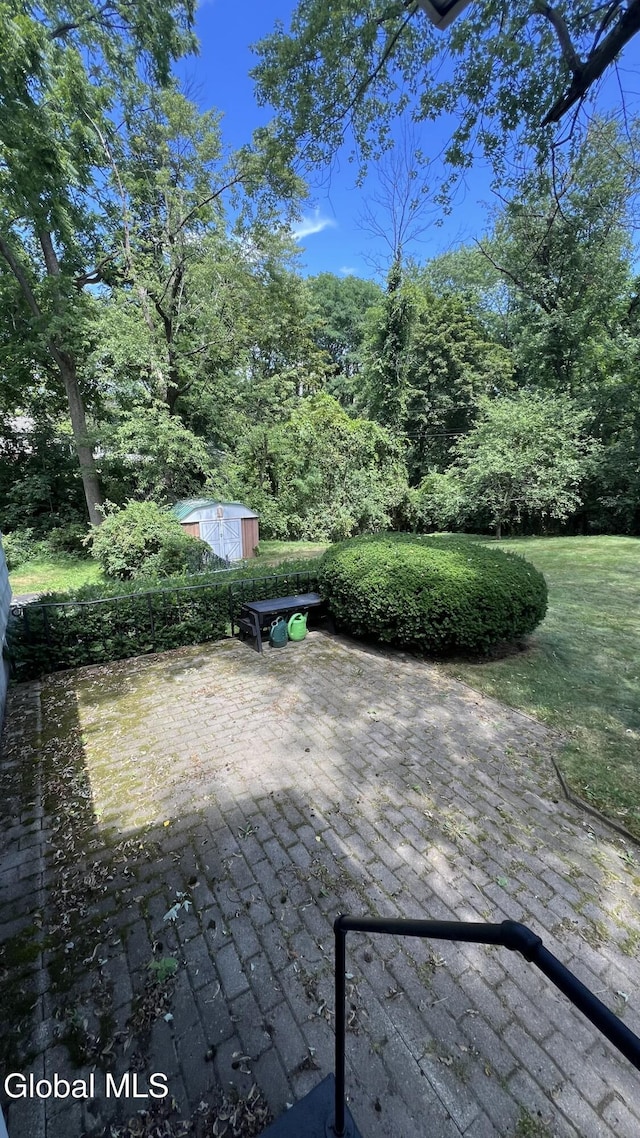 1128 Hedgewood Ln, Niskayuna, NY 12309 - photo 9