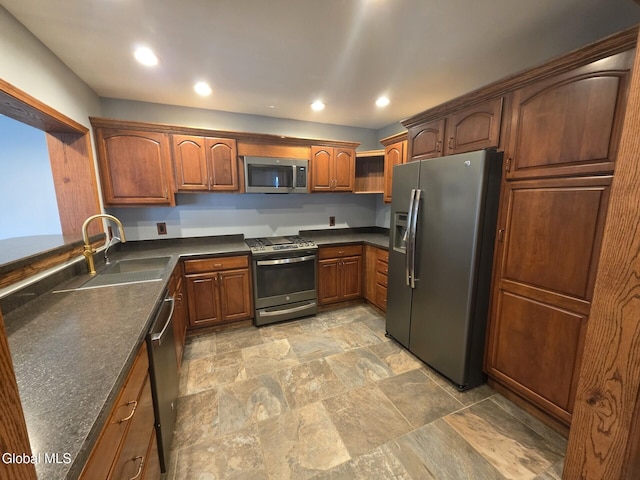 4 Berncliff Ave, Albany, NY 12208 - photo 18