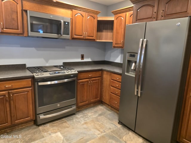 4 Berncliff Ave, Albany, NY 12208 - photo 19