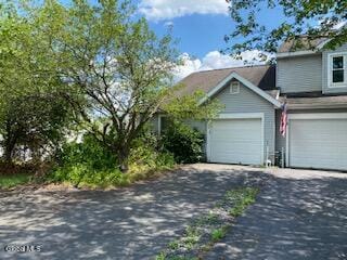 7 Sandra Ln, East Greenbush, NY 12144 - photo 1