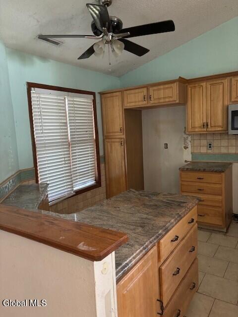 7 Sandra Ln, East Greenbush, NY 12144 - photo 4
