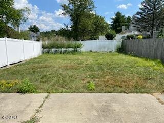 7 Sandra Ln, East Greenbush, NY 12144 - photo 3