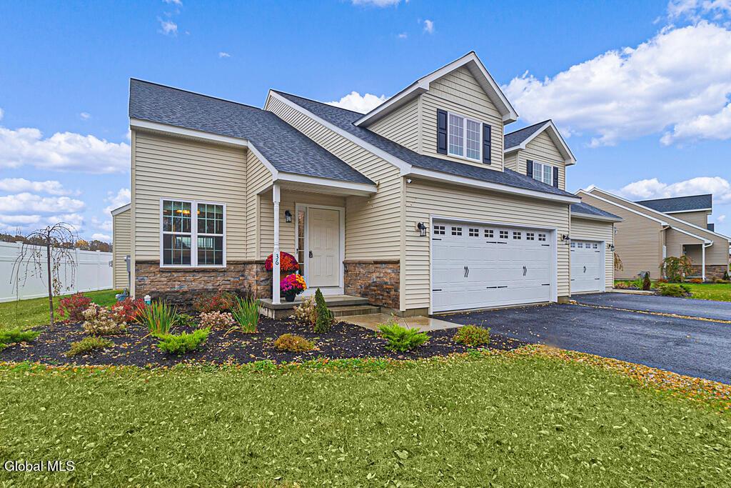 5 Tap In Ln, Halfmoon, NY 12118 - photo 1