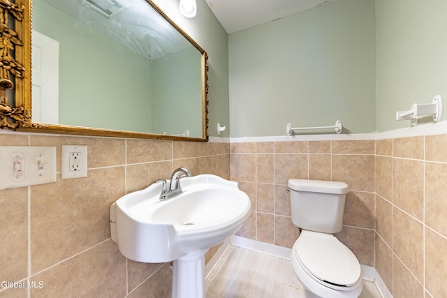 61 Thatcher St, Bethlehem, NY 12158 - photo 4