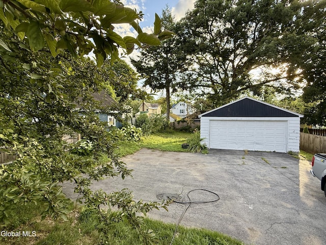 48 Sagamore St, Glens Falls, NY 12801 - photo 2