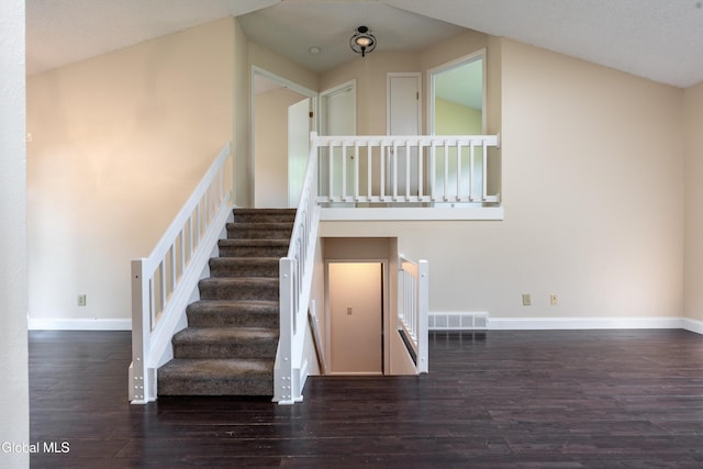 1 Minuteman Ct, Halfmoon, NY 12065 - photo 6