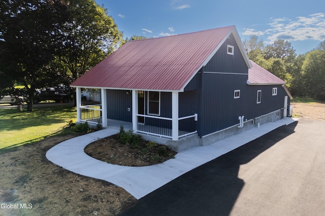 656 Locust Grove Rd, Greenfield, NY 12833 - photo 1