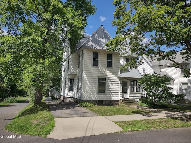 38 Highland Ter, Gloversville, NY 12078 - photo 1