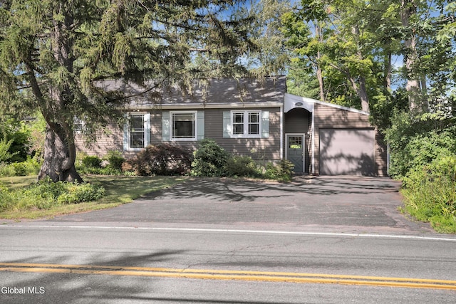 3983 Albany St, Colonie, NY 12304 - photo 4