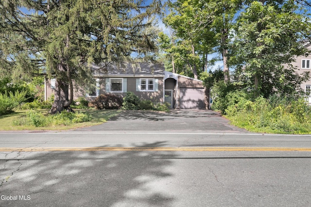 3983 Albany St, Colonie, NY 12304 - photo 5
