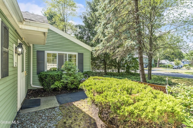 22 Leaf Rd, Bethlehem, NY 12054 - photo 3