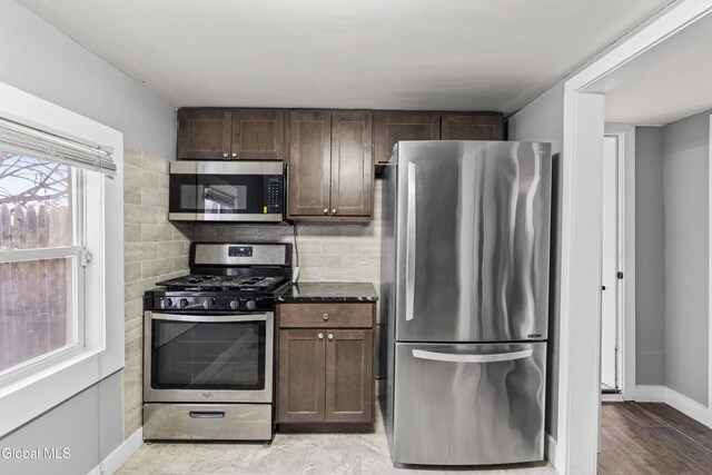 24 Academy St, Rensselaer, NY 12144 - photo 4