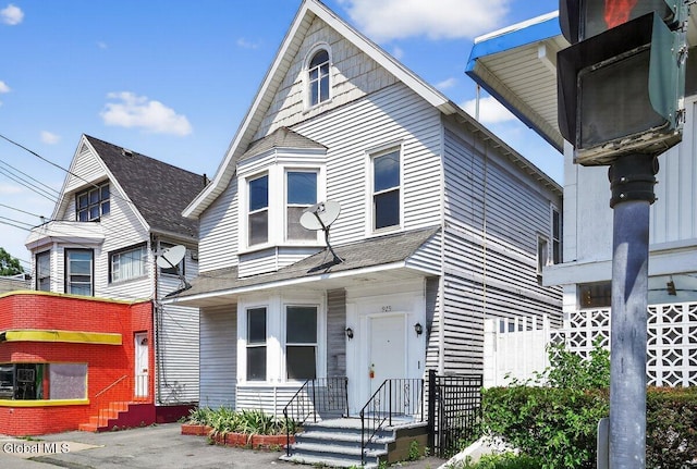 925 State St, Schenectady, NY 12307 - photo 2