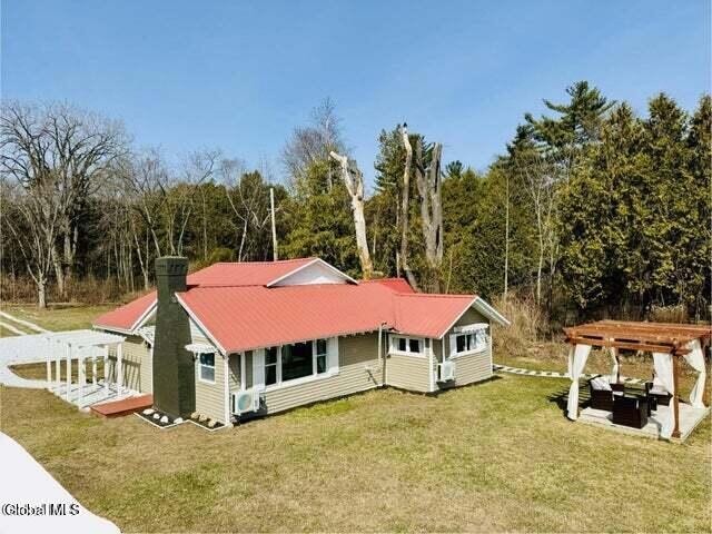 12 Berry Patch Ln, Crown Point, NY 12928 - photo 2