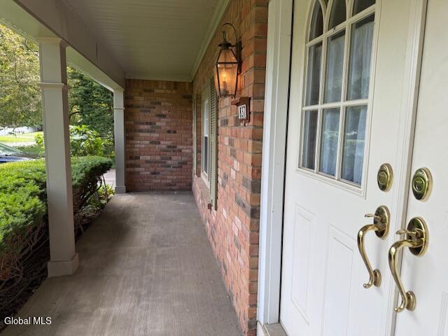 837 Worcester Dr, Niskayuna, NY 12309 - photo 3