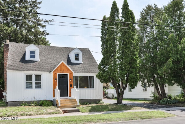 8 Aletta St, Saratoga Springs, Inside, NY 12866 - photo 2