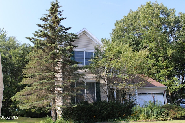 18 Lupine Dr, Malta, NY 12020 - photo 4