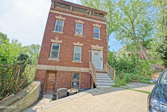 7 Wilbur St, Albany, NY 12202 - photo 1