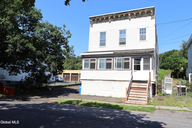 530 N Pearl St, Albany, NY 12204 - photo 31