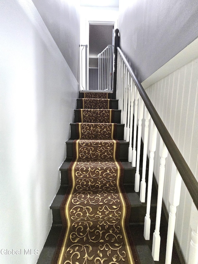 561 Clarendon St, Schenectady, NY 12308 - photo 23