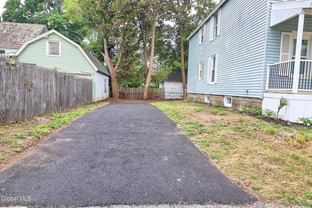930 Bradt St, Schenectady, NY 12306 - photo 32