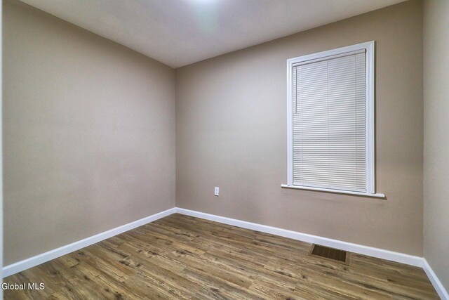 930 Bradt St, Schenectady, NY 12306 - photo 14