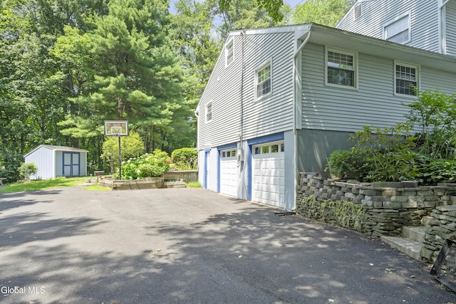 4 Yankee Ct, Halfmoon, NY 12065 - photo 3