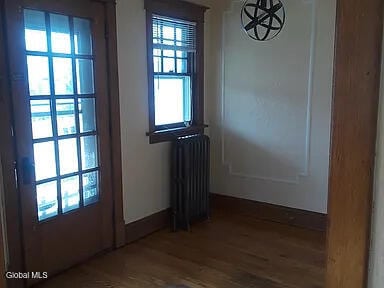 847 Myrtle Ave, Albany, NY 12208 - photo 4