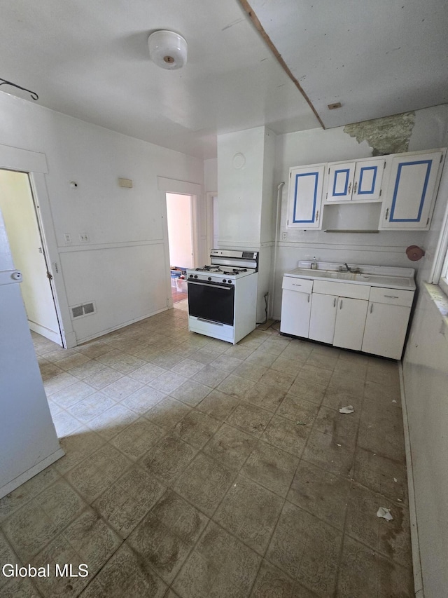 434 Division St, Schenectady, NY 12304 - photo 12