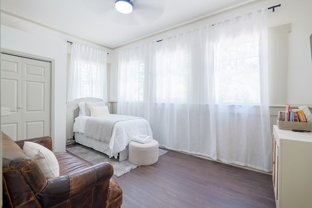 1611 N Patterson St, Valdosta, GA 31602 - bedroom featuring wood finished floors, ceiling fan, and a closet