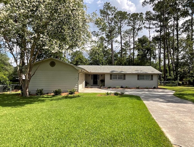1104 Linda Dr, Valdosta, GA 31602 - photo 1