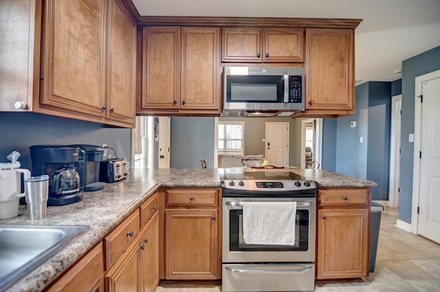 11 N Moody St, Ray City, GA 31645 - photo 11