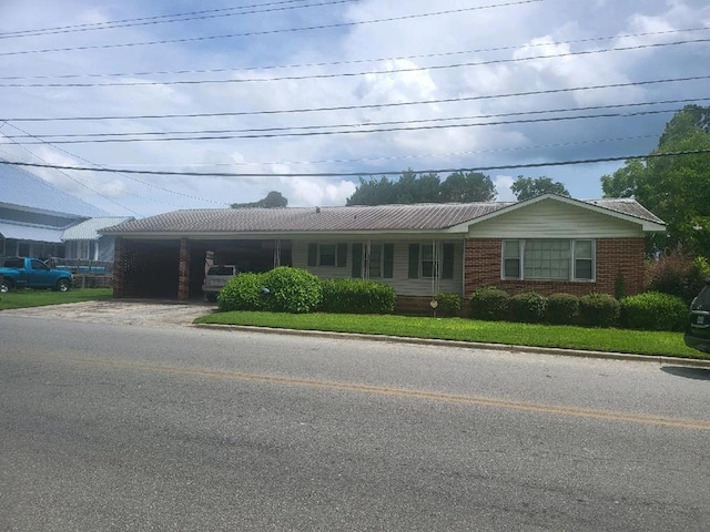 102 Avera Ave, Nashville, GA 31639 - photo 2