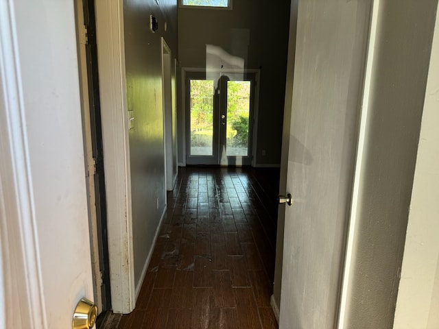 11 Crestwood Cir, Valdosta, GA 31602 - corridor with dark wood-style flooring and baseboards