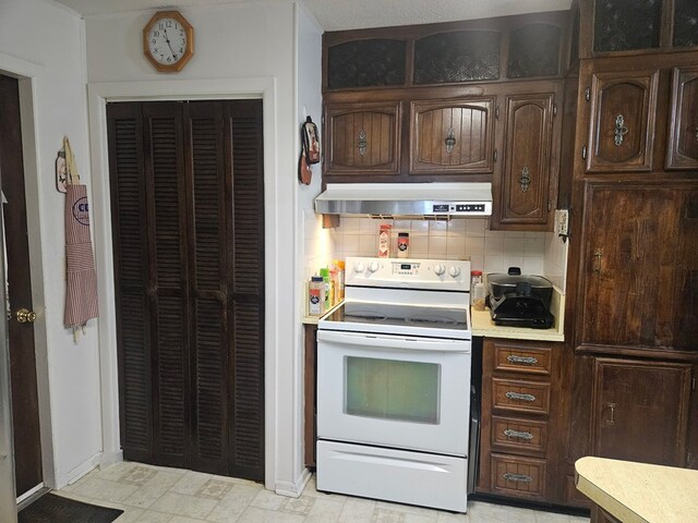602 Gloria St, Adel, GA 31620 - photo 3