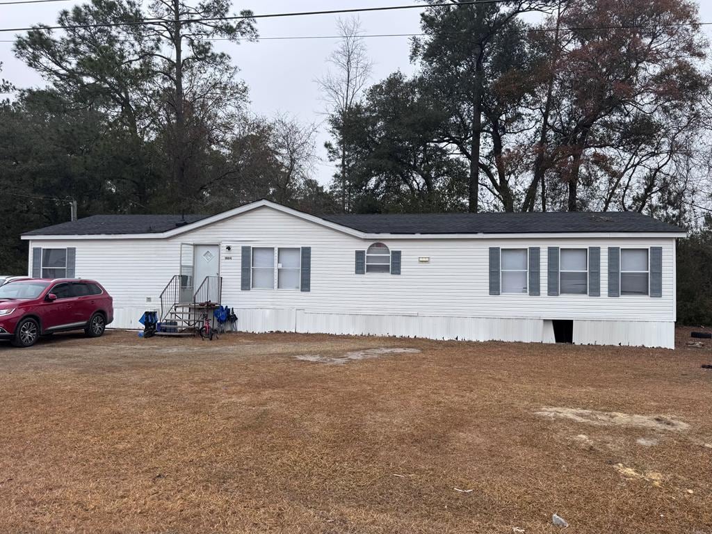 view of manufactured / mobile home