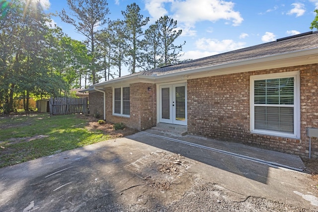4848 Lori St, Valdosta, GA 31605 - entrance to property with french doors and brick siding