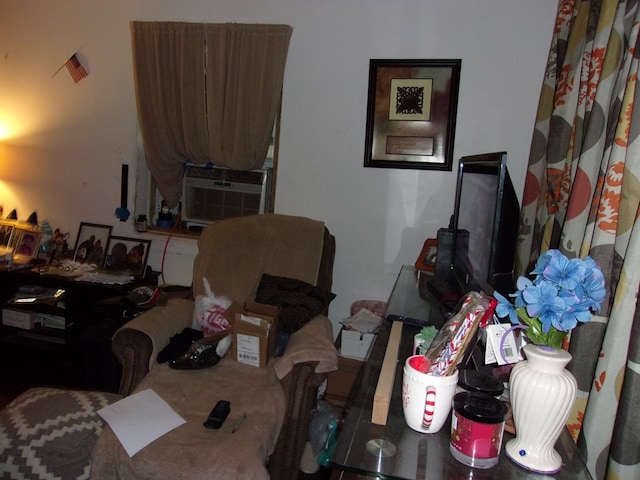 2314 Sterling Pl, Valdosta, GA 31602 - living area with cooling unit