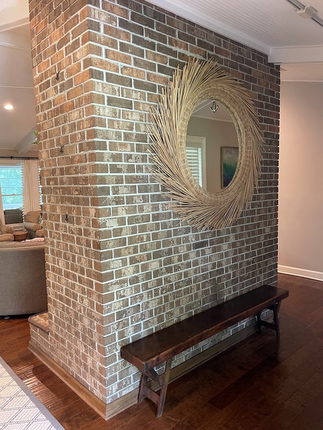 2406 Winding Way, Valdosta, GA 31602 - detailed view of wood finished floors