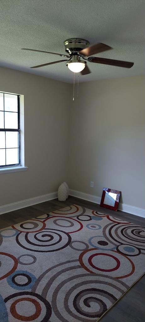 1301 Bethune Dr, Valdosta, GA 31601 - photo 24