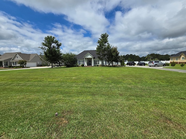 253 Lakeview Cir, Nashville, GA 31639 - photo 2