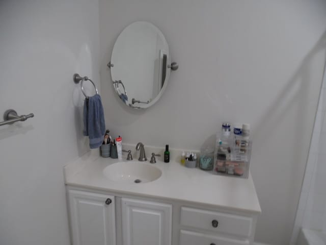 2502B Jerry Jones Dr Unit 3, Valdosta, GA 31602 - full bathroom featuring vanity
