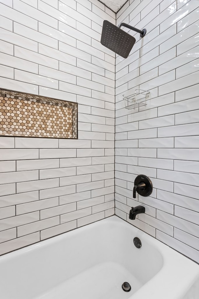 full bathroom with shower / bathing tub combination