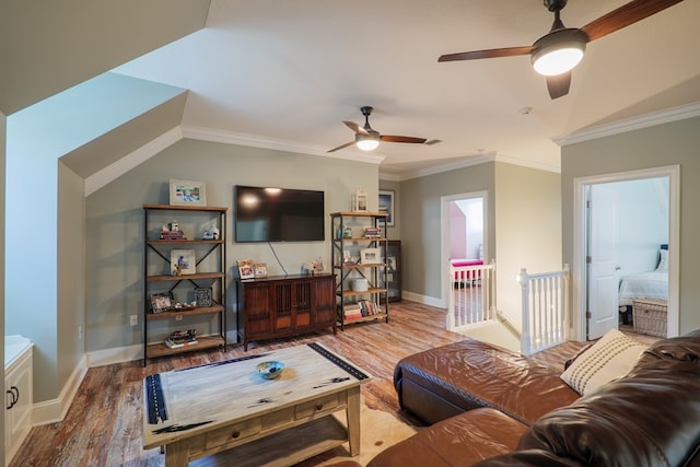 living room with ceiling fan, light hardwood / wood-style floors, and ornamental molding