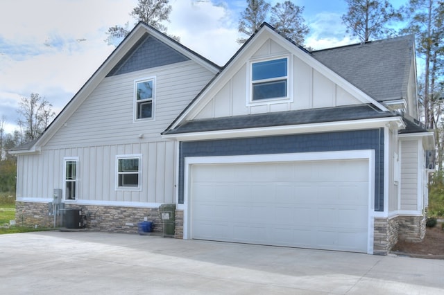 craftsman-style home with a garage