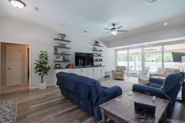 4604 Rustic Ridge Rd, Valdosta, GA 31602 - living room with ceiling fan, wood finished floors, and recessed lighting
