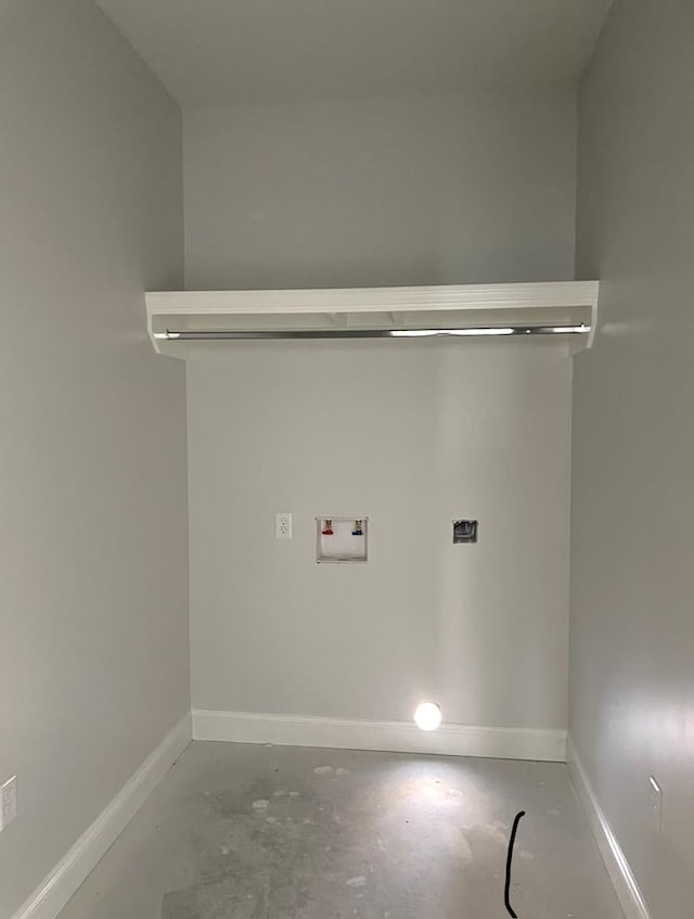 3864 Lu Ln, Hahira, GA 31632 - laundry room with baseboards, laundry area, and washer hookup